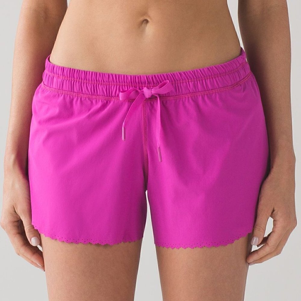 Lululemon Hit It Short (3 1/2") - 12